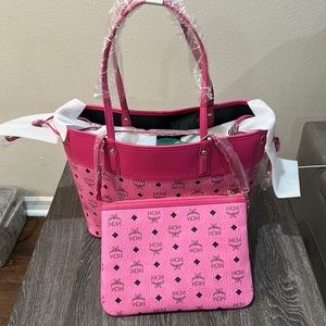 MCM Bags| MCM Hot Pink Aren Shopper Medium Tote with Detachable Clutch